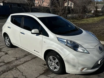 Авто Nissan Leaf 2013 № 8525430
