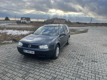 Авто Volkswagen Golf 2003 № 8525438
