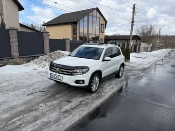 Авто Volkswagen Tiguan 2014 № 8525447