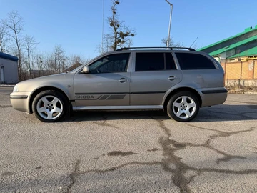 Авто Skoda Octavia 2008 № 8525457