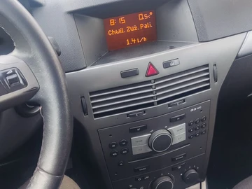 Авто Opel Astra 2006 № 8525466