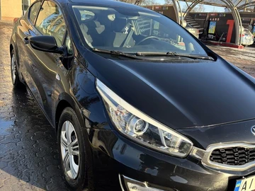 Авто KIA Cee X27 D 2013 № 8525641