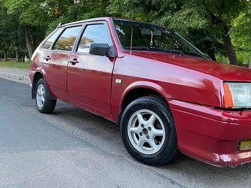 Авто ВАЗ 2109 1997 № 8525642