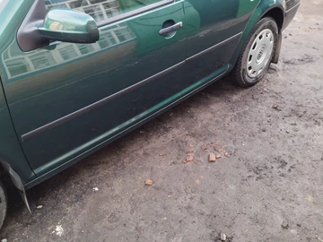 Авто Volkswagen Golf 2003 № 8525860