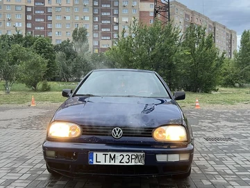 Авто Volkswagen Golf 1998 № 8525868