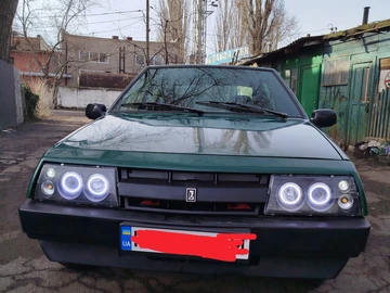 Авто ВАЗ 2109 1988 № 8525939