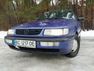 Авто Volkswagen Passat Variant 1994 № 8526106