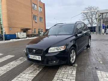 Авто Volvo V50 2010 № 8526181