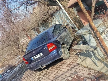 Авто Opel Astra 1998 № 8526310