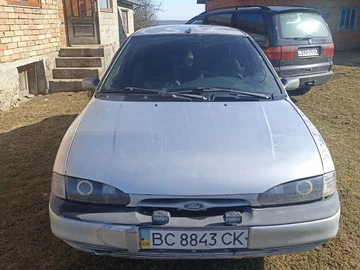 Авто Ford Mondeo 1993 № 8526315