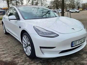 Авто Tesla Model 3 2018 № 8526370