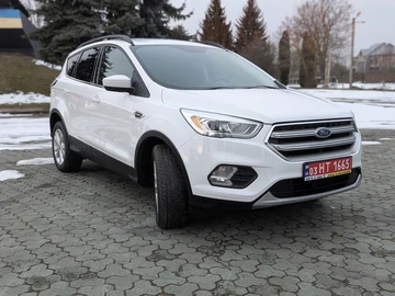 Авто Ford Escape 2017 № 8526384