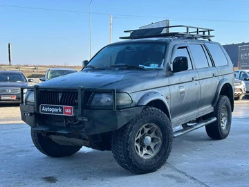 Авто Mitsubishi Pajero 1999 № 8526837