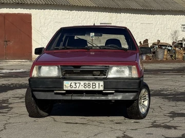 Авто ВАЗ 2109 1992 № 8527068