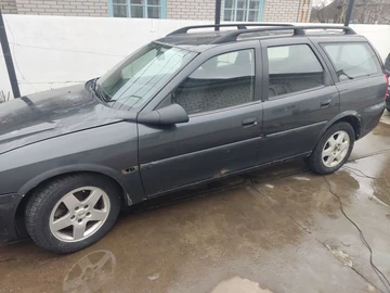 Авто Opel Vectra 1996 № 8527127