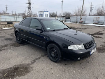 Авто Audi A4 2000 № 8527134