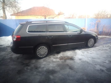 Авто Volkswagen Passat Variant 2007 № 8527142