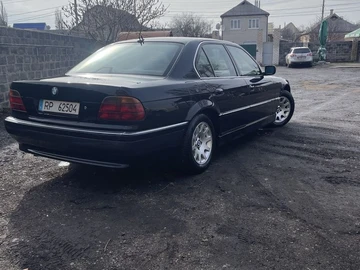 Авто BMW 7 Серия 2000 № 8527354