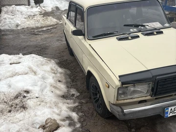 Авто ВАЗ 2107 1996 № 8527421