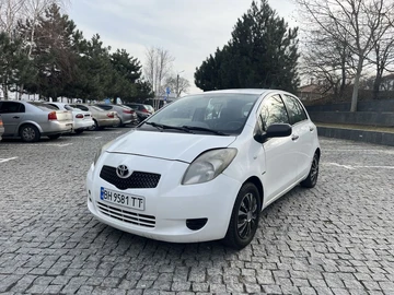 Авто Toyota Yaris 2006 № 8527637