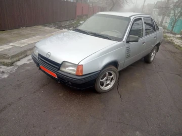 Авто Opel Kadett 1989 № 8527719