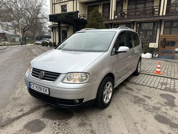 Авто Volkswagen Touran 2005 № 8527929