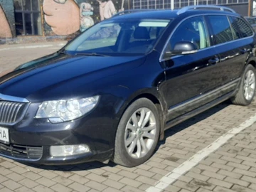 Авто Skoda Superb 2010 № 8527950