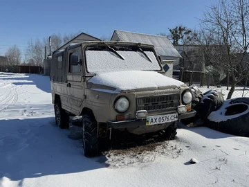 Авто ЛуАЗ 1302 1992 № 8527956