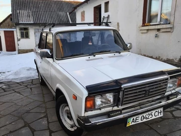 Авто ВАЗ 2107 2004 № 8527977