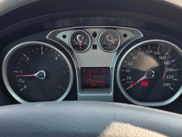 Авто Ford Kuga 2012 № 8527983