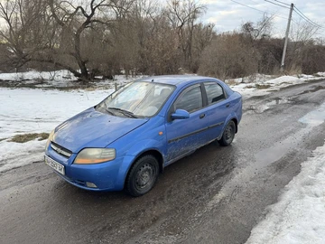 Авто Chevrolet Aveo 2005 № 8528204