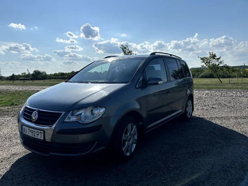 Авто Volkswagen Touran 2007 № 8528236