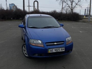 Авто Chevrolet Aveo 2005 № 8528285