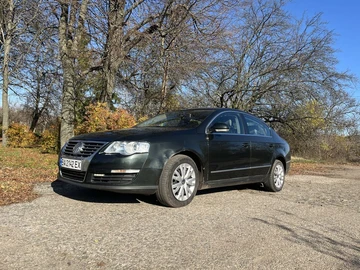 Авто Volkswagen Passat Sedan 2005 № 8528296