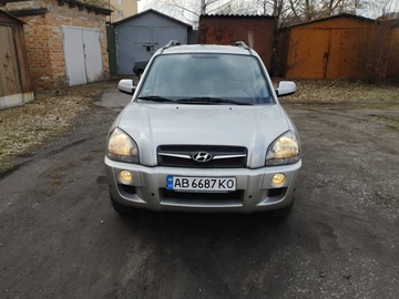 Авто Hyundai Tucson 2008 № 8528506