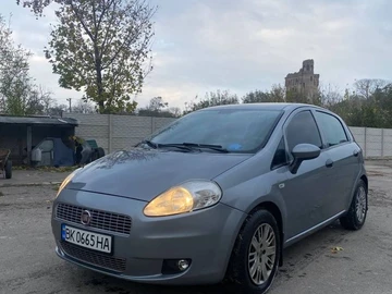 Авто Fiat Grande Punto 2010 № 8528537