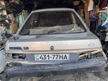 Авто Ford Sierra 1983 № 8528898