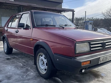 Авто Volkswagen Golf 1986 № 8529262