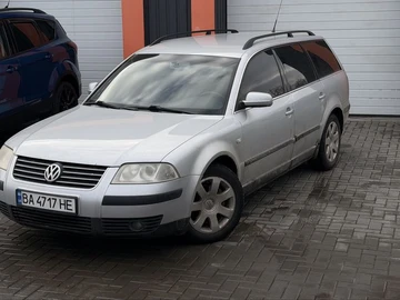 Авто Volkswagen Passat Variant 2001 № 8529291
