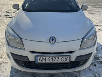 Авто Renault Logan 2011 № 8529399
