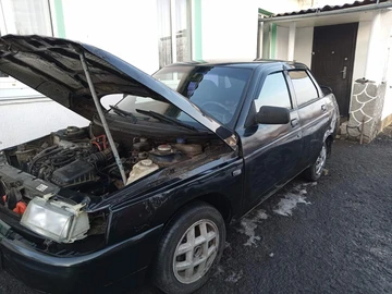 Авто ВАЗ 2110 2004 № 8529555