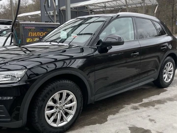 Авто Audi Q5 2020 № 8529584