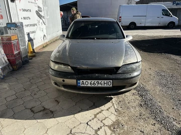Авто Opel Vectra 1999 № 8529851