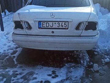 Авто Mercedes 300 1995 № 8529864