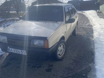 Авто ВАЗ 2109 1996 № 8529879