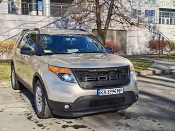 Авто Ford Explorer 2011 № 8530076