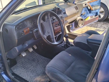 Авто Volkswagen Vento 1993 № 8530086