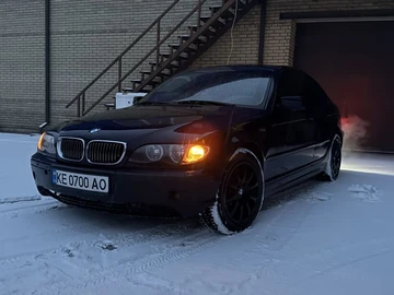 Авто BMW 3 Серия 2004 № 8530383