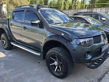 Авто Mitsubishi L 200 2007 № 8530401