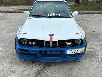 Авто BMW 3 Серия 1987 № 8530427